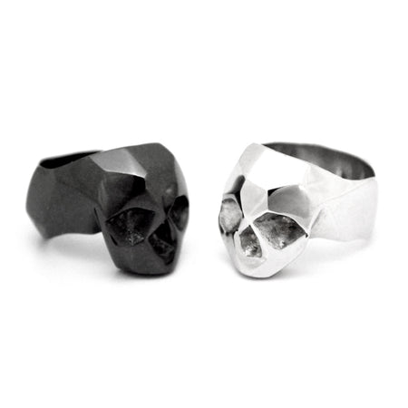 Cráneo monolítico facetado